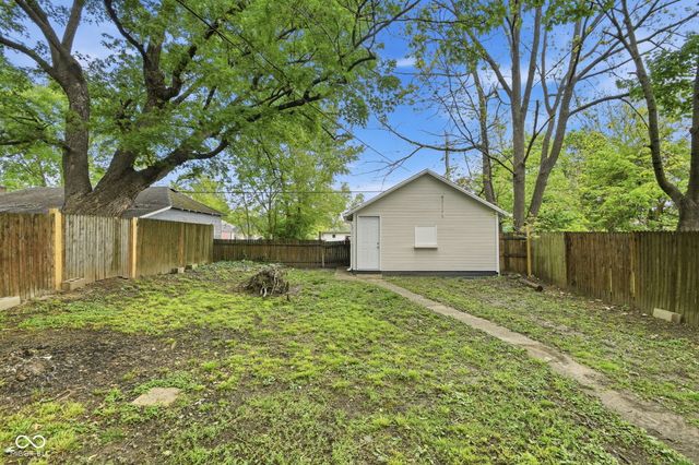 1324 W 4th Street, Anderson, IN 46016