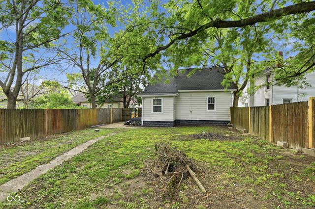 1324 W 4th Street, Anderson, IN 46016