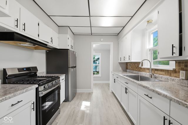 1324 W 4th Street, Anderson, IN 46016