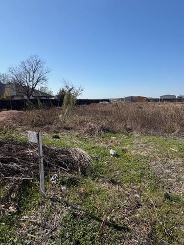 420 Arrowhead CV, Kyle, TX 78640