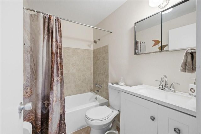 5861 42ND TERRACE N 1608, Kenneth City, FL 33709