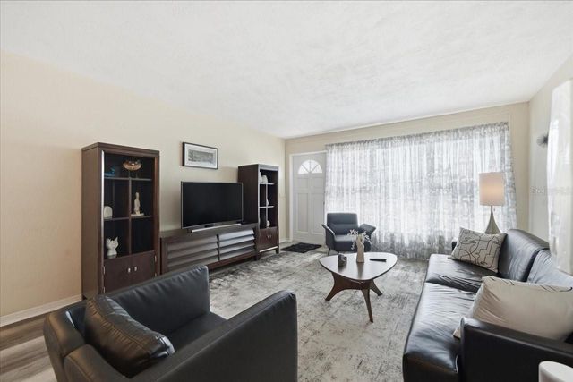 5861 42ND TERRACE N 1608, Kenneth City, FL 33709