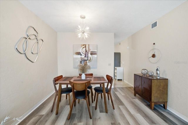 5861 42ND TERRACE N 1608, Kenneth City, FL 33709