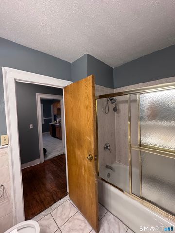 20-22 Tower Avenue, Hartford, CT 06120