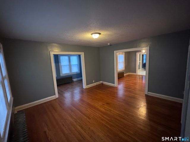 20-22 Tower Avenue, Hartford, CT 06120