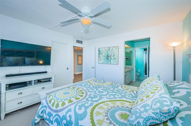 634 EDGEWATER DRIVE 348, Dunedin, FL 34698