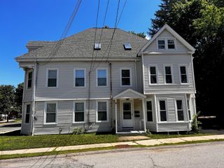 1 Madison B, Amesbury, MA 01913