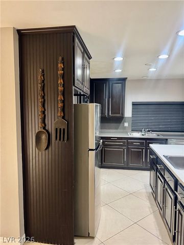 6966 Pleasant View Avenue, Las Vegas, NV 89147