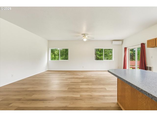 145 TALKEETNA HTS Pl, Longview, WA 98632