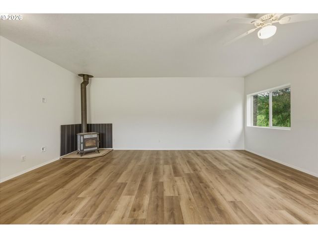 145 TALKEETNA HTS Pl, Longview, WA 98632