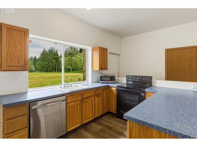 145 TALKEETNA HTS Pl, Longview, WA 98632