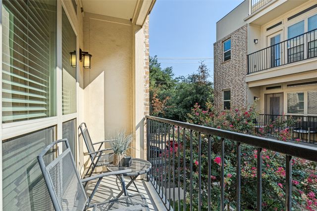 1305 Palm Springs Lane, Dallas, TX 75204