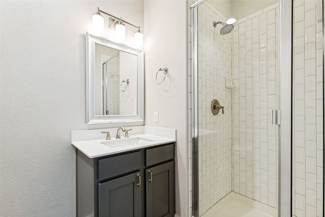 1305 Palm Springs Lane, Dallas, TX 75204