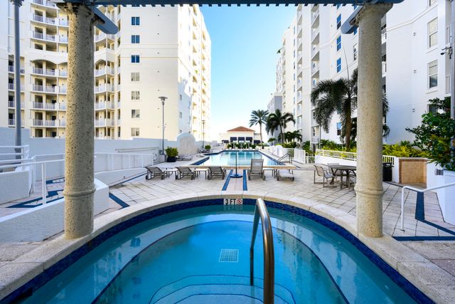 255 Evernia Street 1004, West Palm Beach, FL 33401