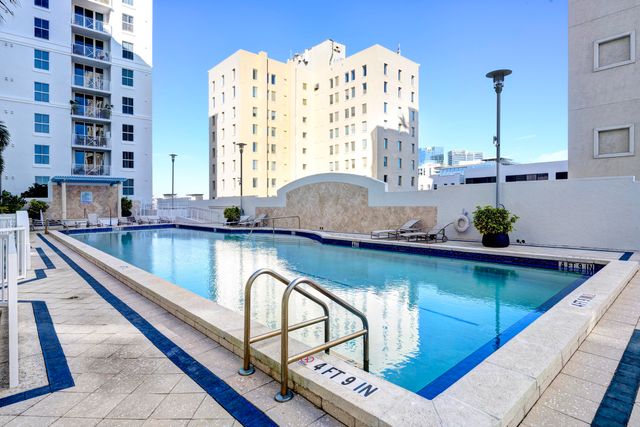 255 Evernia Street 1004, West Palm Beach, FL 33401