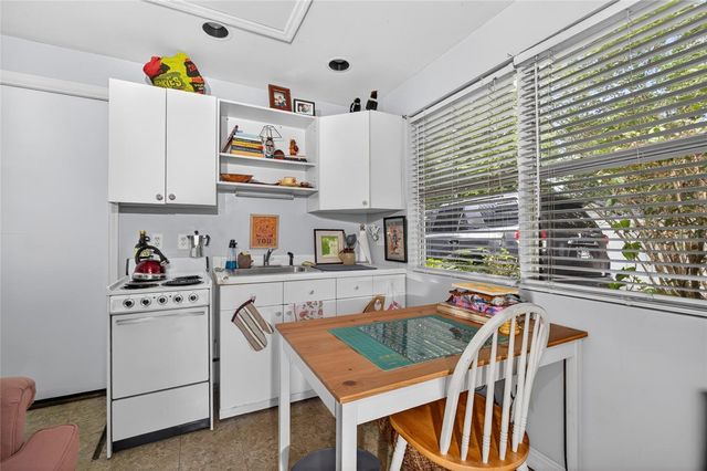 421 E KALEY STREET, Orlando, FL 32806