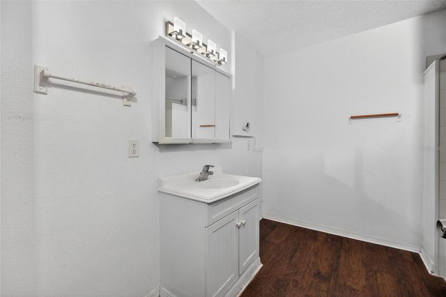 421 E KALEY STREET, Orlando, FL 32806