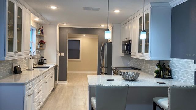421 E KALEY STREET, Orlando, FL 32806
