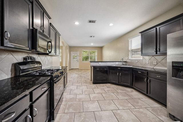 8914 Eldorado Glen Drive, Humble, TX 77338