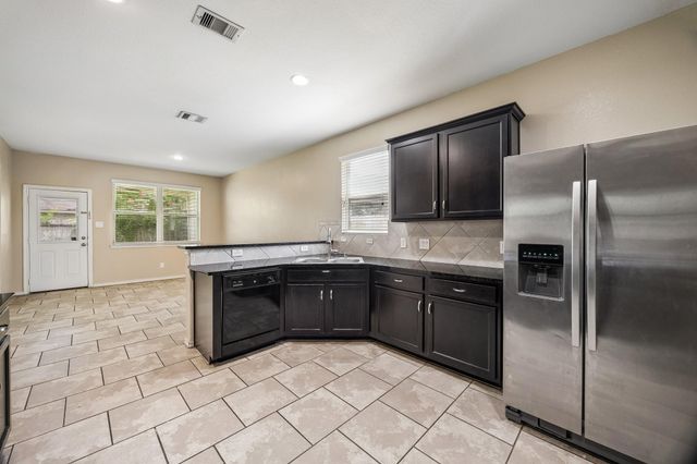 8914 Eldorado Glen Drive, Humble, TX 77338