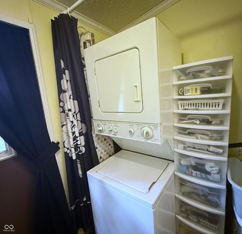 1003 Van Bibber Lake Estates, Greencastle, IN 46135