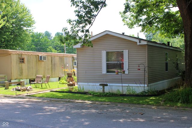 1003 Van Bibber Lake Estates, Greencastle, IN 46135