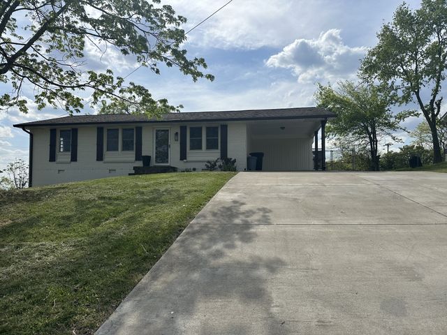 161 Evergreen Cir, Hendersonville, TN 37075