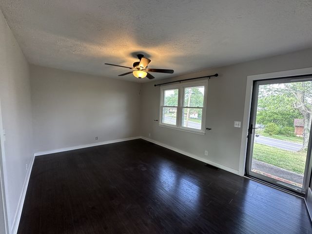 161 Evergreen Cir, Hendersonville, TN 37075