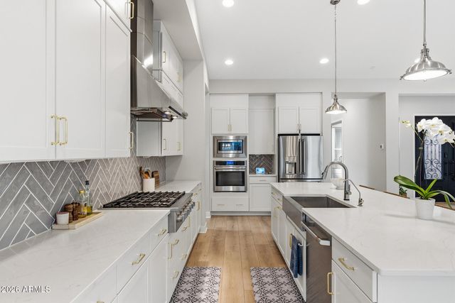 9719 E SUPERNOVA Drive, Mesa, AZ 85212