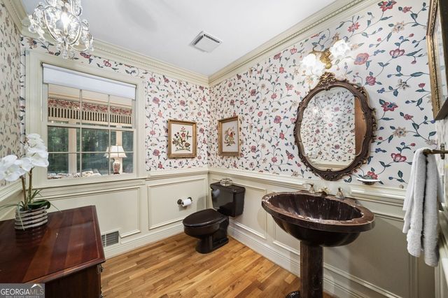 200 Wedgeway, Sandy Springs, GA 30350