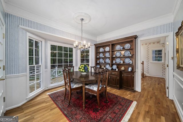200 Wedgeway, Sandy Springs, GA 30350