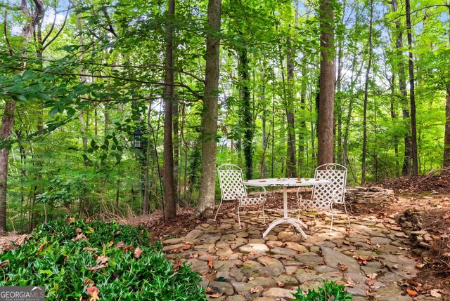 200 Wedgeway, Sandy Springs, GA 30350