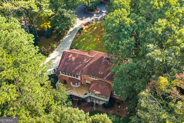 200 Wedgeway, Sandy Springs, GA 30350