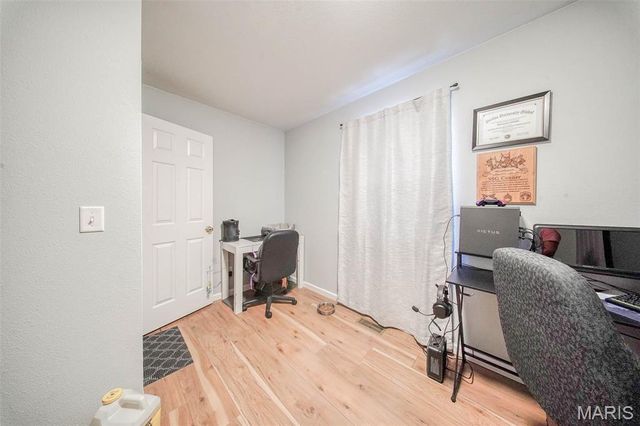 24478 Trolley Lane, St Robert, MO 65584