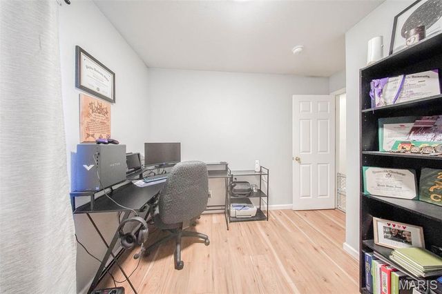 24478 Trolley Lane, St Robert, MO 65584