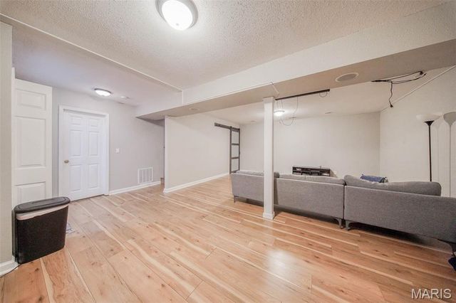 24478 Trolley Lane, St Robert, MO 65584