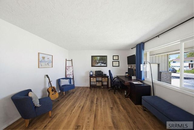 1632 Parkwood Street, Idaho Falls, ID 83401