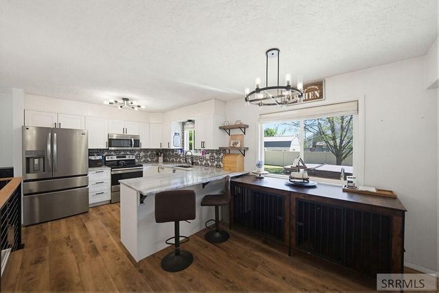 1632 Parkwood Street, Idaho Falls, ID 83401
