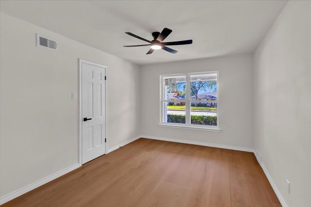 732 James Drive, Richardson, TX 75080
