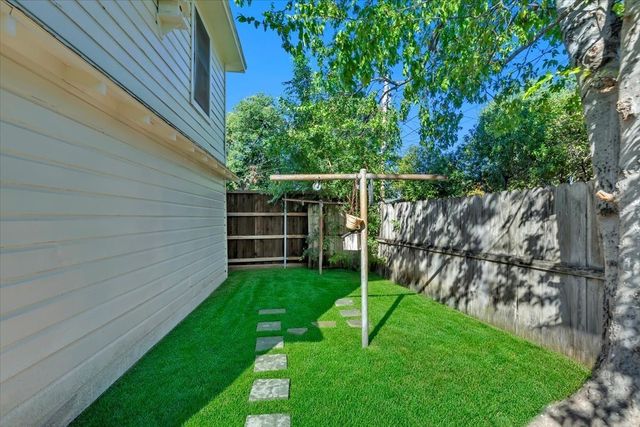 732 James Drive, Richardson, TX 75080