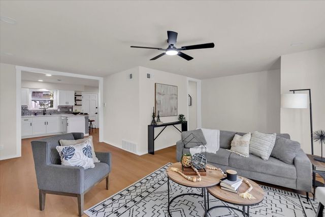 732 James Drive, Richardson, TX 75080