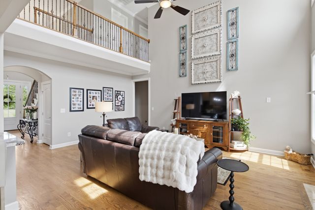 3520 Prominence Dr, Spring Hill, TN 37174