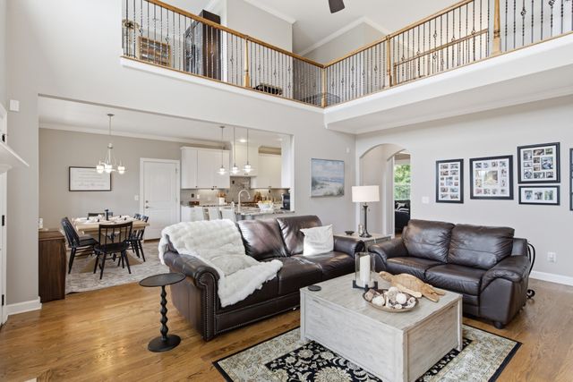 3520 Prominence Dr, Spring Hill, TN 37174