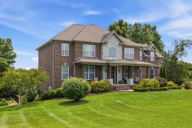 3520 Prominence Dr, Spring Hill, TN 37174