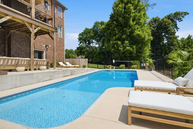3520 Prominence Dr, Spring Hill, TN 37174