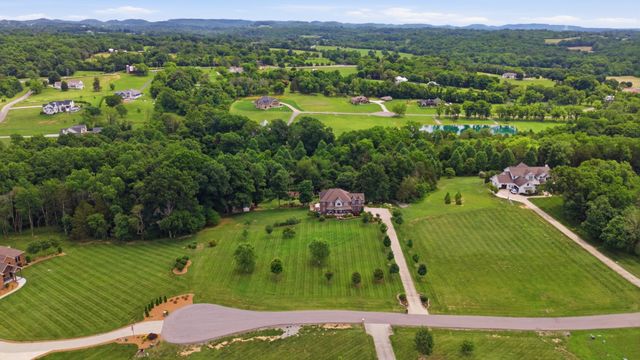 3520 Prominence Dr, Spring Hill, TN 37174