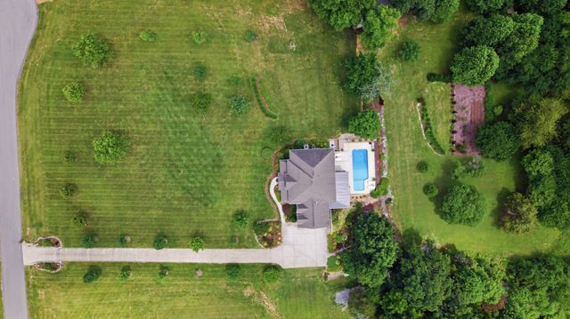 3520 Prominence Dr, Spring Hill, TN 37174