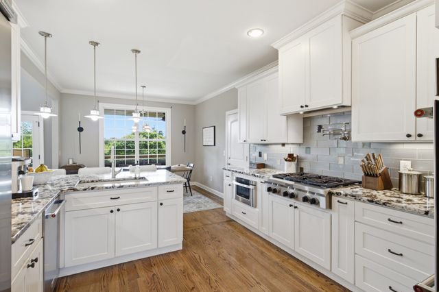 3520 Prominence Dr, Spring Hill, TN 37174