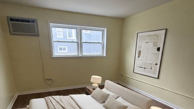420 S Kenilworth Avenue 2, Oak Park, IL 60302