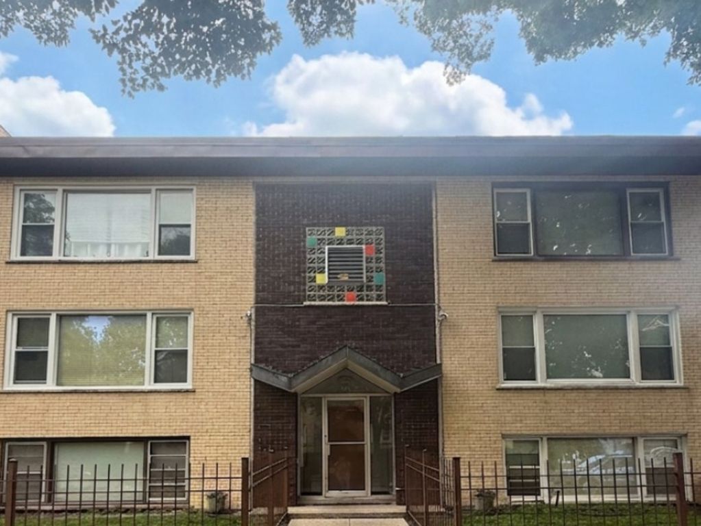 420 S Kenilworth Avenue 2, Oak Park, IL 60302